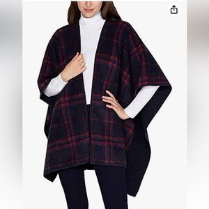 Loft Plaid Wrap w/ Fur Trim  size M